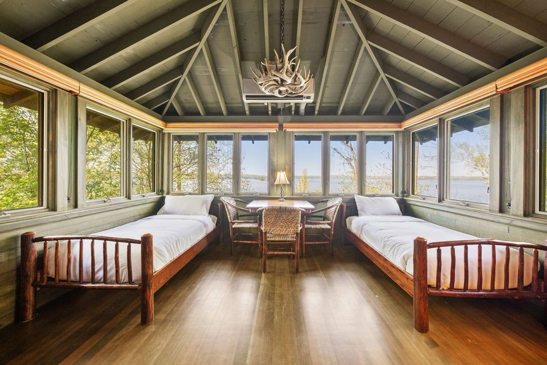 Allison 1 Wisconsin Lake Resort Lodging